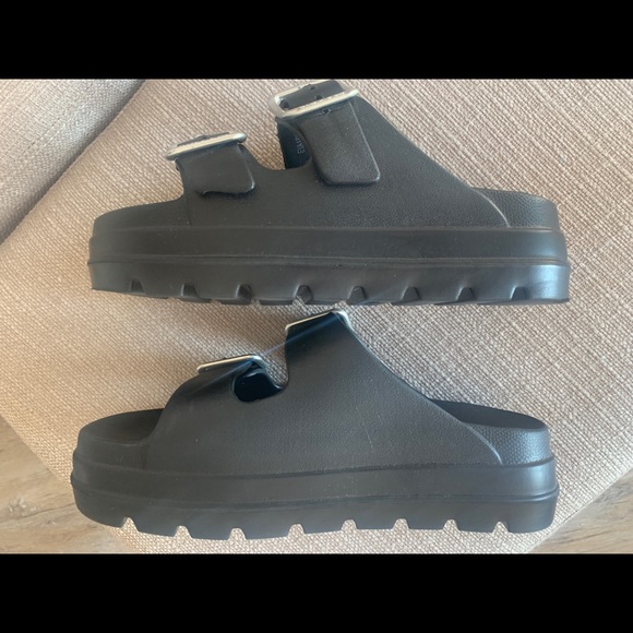 J/Slides Black Platform worn once - Picture 4 of 10